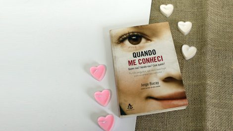 resenha livro que auto ajuda